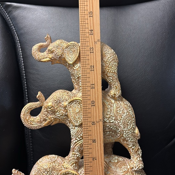 Golden Finish Resin Elephant Sculpture, Father, Mother and Calf. - Picture 8 of 10